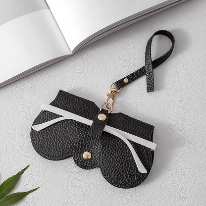 🕶 Clip & Go Leather Glasses Case – Protect Your Sunglasses Anywhere