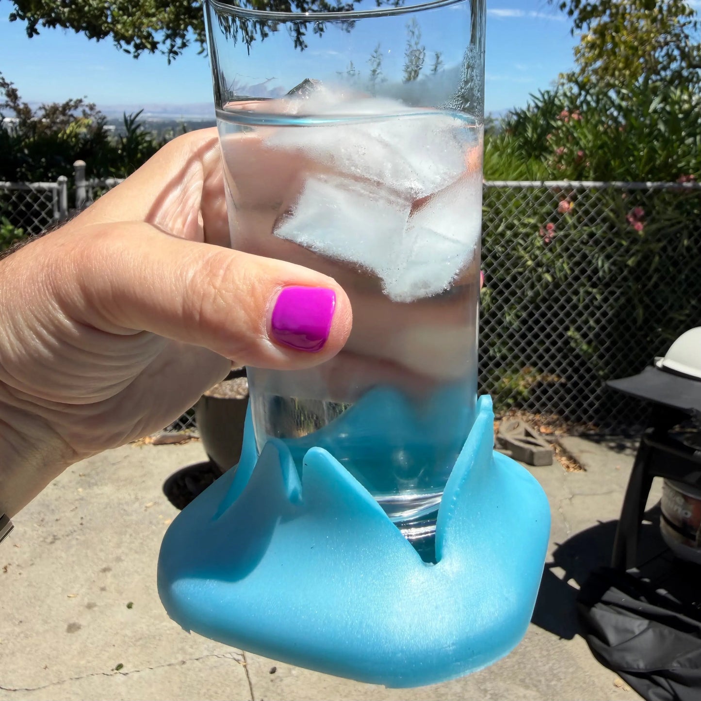 🥤 Stabilizing Silicone Grip Coaster – Less Spills, More Stability