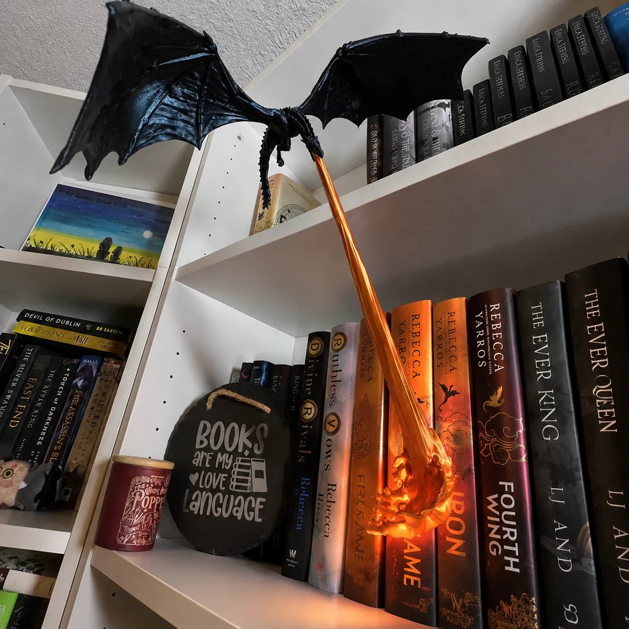 🐉 Fire-Breathing Dragon Bookshelf Lamp – Fantasy LED Shelf Decor