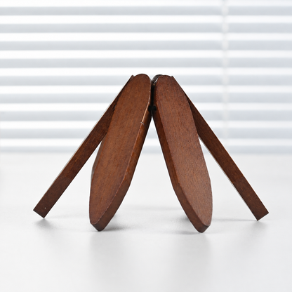 🌲 Tree-Shaped Foldable Trivet Set – 3 Heat-Protecting Pot Mats + Decorative Storage Base