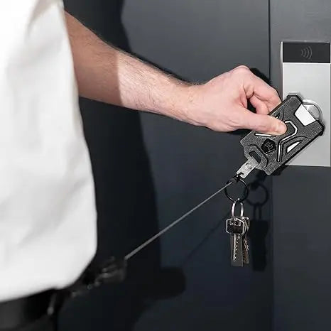 Heavy Duty Retractable Badge Holder with Carabiner Clip