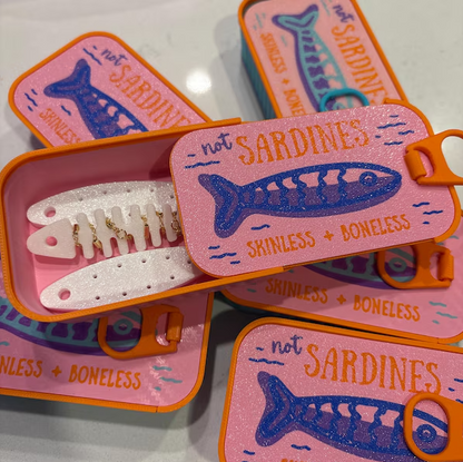 🐟 Vintage Sardine Tin Jewelry Box – Cute Mini Travel Organizer for Rings & Earrings