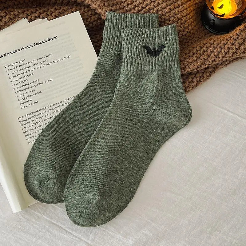 🎁 HALLOWEEN GIFT SALE | 5-Pair Cute Spooky Embroidered Socks